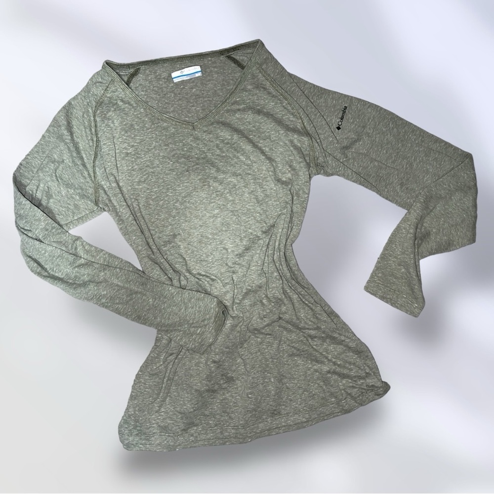 Columbia long sleeve shirt‎
